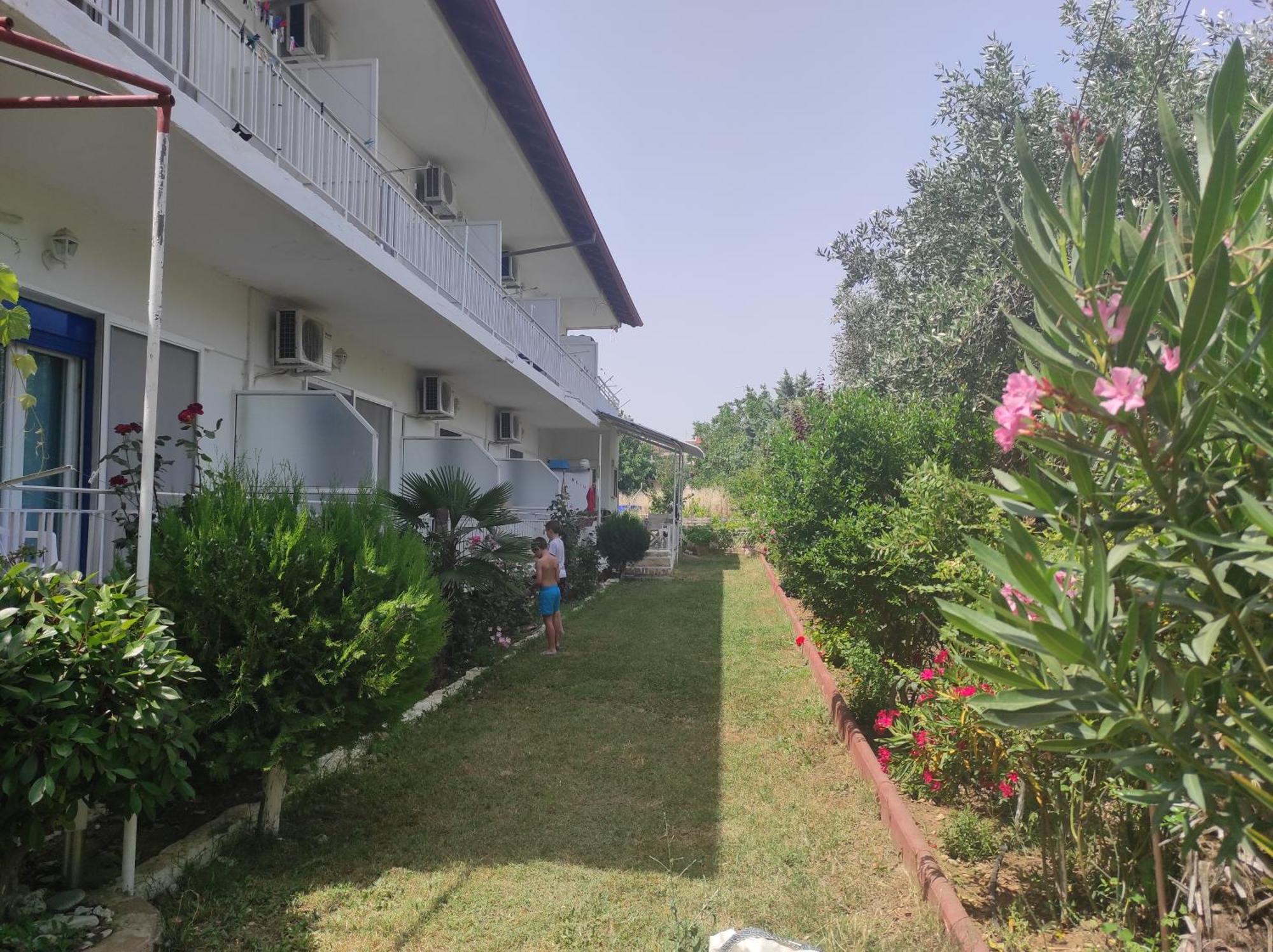 Noula Rooms Макригиалос Екстериор снимка