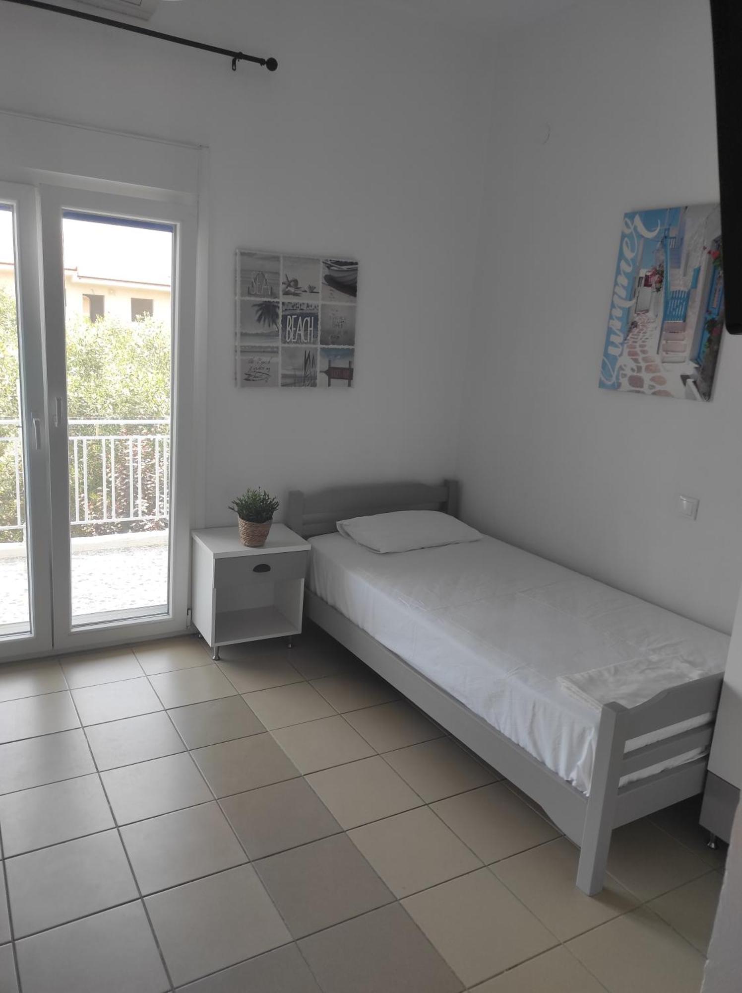 Noula Rooms Макригиалос Екстериор снимка