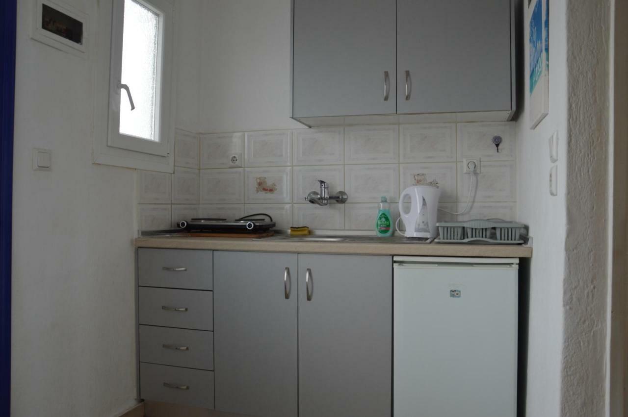 Noula Rooms Макригиалос Екстериор снимка